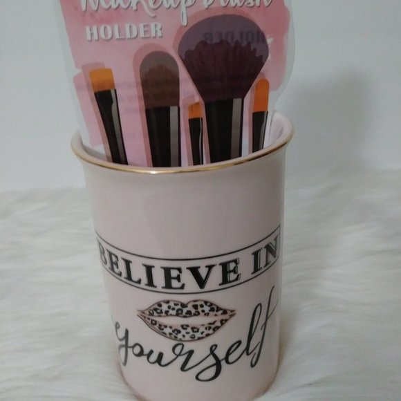Makeup Brush Holder “Believe in Yourself" Pink Gold - Picture 5 of 9